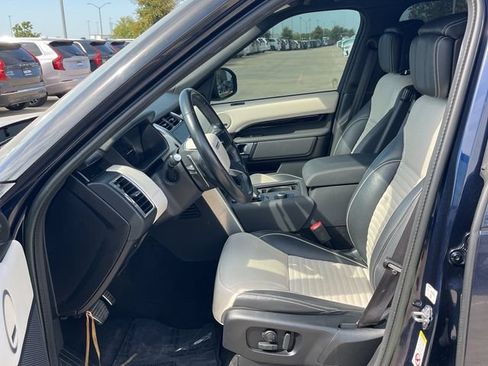 Used 2023 Land Rover Discovery HSE R-Dynamic AWD/4WD image 15