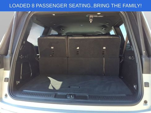 Used 2024 Jeep Wagoneer Series II w/ Flexible Seating Group image 15