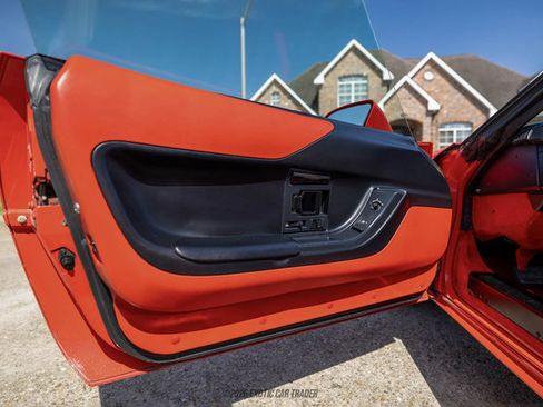 Used 1996 Chevrolet Corvette Coupe RWD image 35