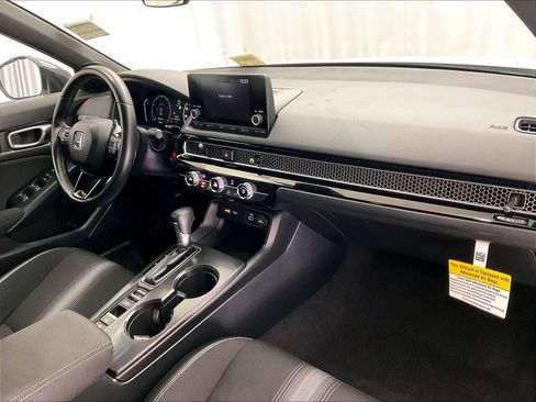 Used 2024 Honda Civic Sport image 14
