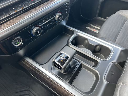 Used 2023 Chevrolet Silverado 1500 RST w/ Z71 Off-Road Package image 7