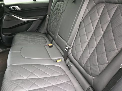 Used 2024 BMW X5 xDrive40i AWD/4WD image 11