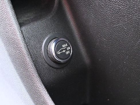 Used 2019 Cadillac XT4 Premium Luxury image 29