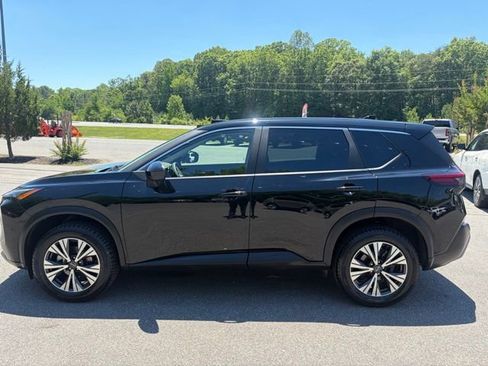 Used 2023 Nissan Rogue SV AWD/4WD image 29