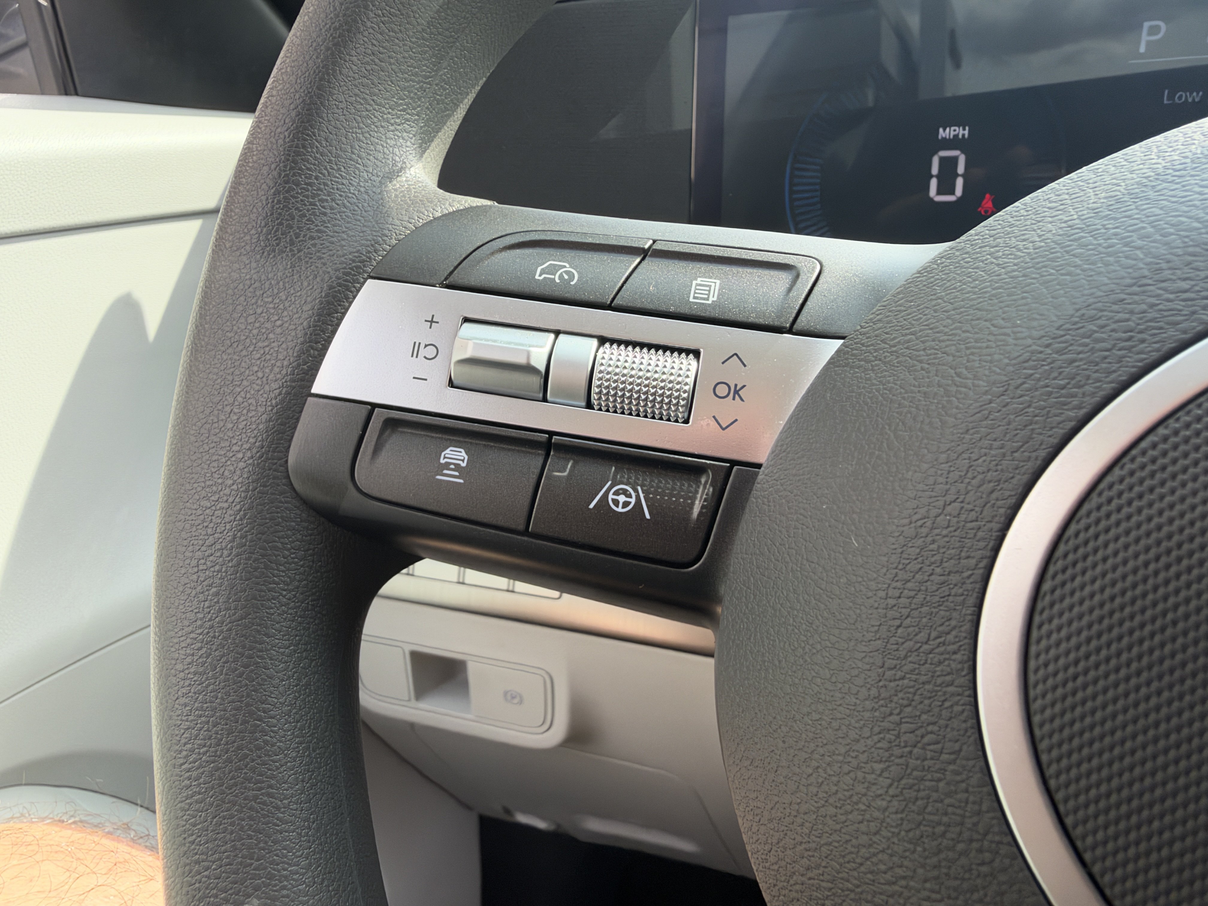 Certified 2026 Hyundai Kona SE AWD/4WD image 33