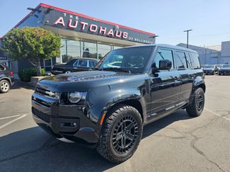Used 2023 Land Rover Defender 110 V8 AWD/4WD video 1