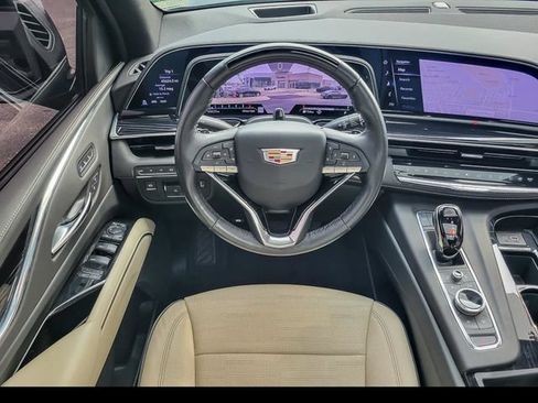 Certified 2024 Cadillac Escalade Sport w/ LPO, ONYX Package AWD/4WD image 17