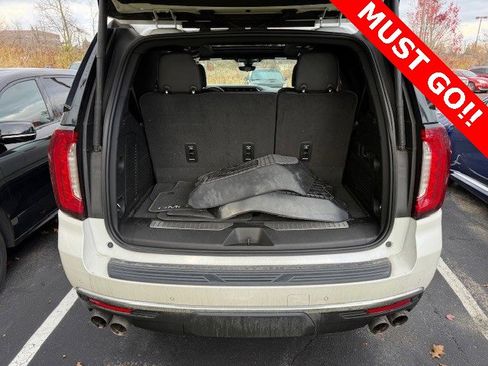 Used 2022 GMC Yukon Denali w/ Advanced Technology Package image 46