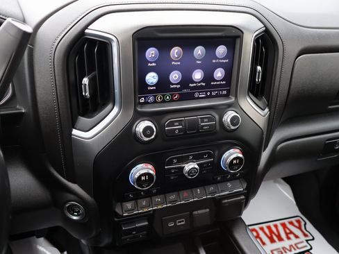 Certified 2021 GMC Sierra 2500 Denali w/ Denali Ultimate Package image 21