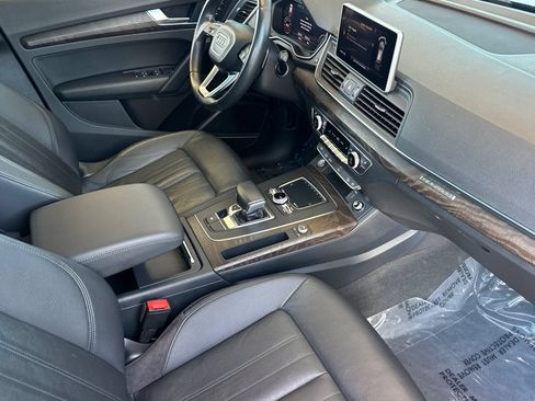 Used 2018 Audi Q5 2.0T Premium Plus AWD/4WD image 19