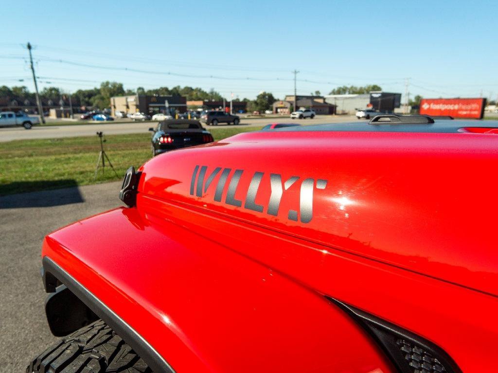 Used 2023 Jeep Gladiator Sport AWD/4WD image 8