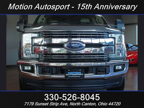 Used 2018 Ford F250 Lariat w/ Lariat Ultimate Package image 3