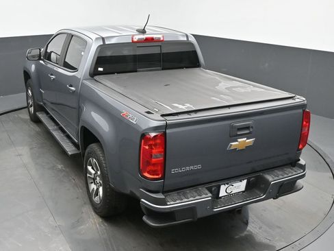 Used 2020 Chevrolet Colorado Z71 AWD/4WD image 40