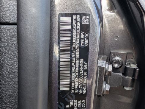 Used 2018 Jeep Renegade Limited w/ UConnect 8.4 Nav Group image 33