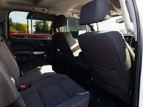 Used 2018 Chevrolet Silverado 2500 LT w/ LT Fleet Convenience Package image 21