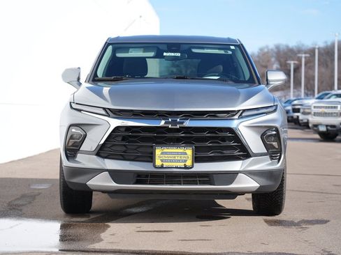 Used 2023 Chevrolet Blazer LT AWD/4WD image 8