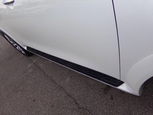 Used 2013 INFINITI QX56 4WD w/ Deluxe Touring Pkg image 53