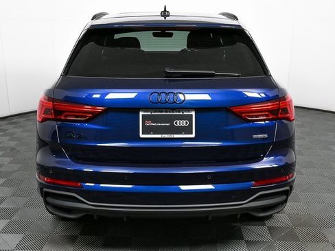 Certified 2025 Audi Q3 2.0T Premium image 28