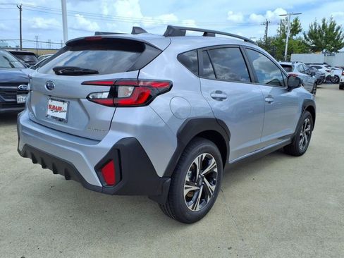 New 2025 Subaru Crosstrek 2.0i Premium image 4