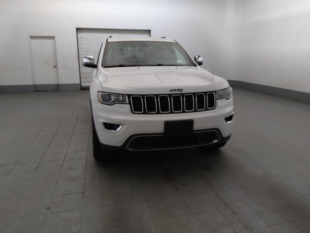 Used 2018 Jeep Grand Cherokee Limited AWD/4WD image 14