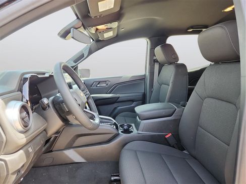 New 2025 Chevrolet Colorado LT w/ LPO, Pro Essentials Package image 16