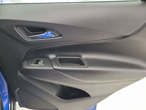 Certified 2019 Chevrolet Equinox LT w/ Sun & Navigation Package image 22