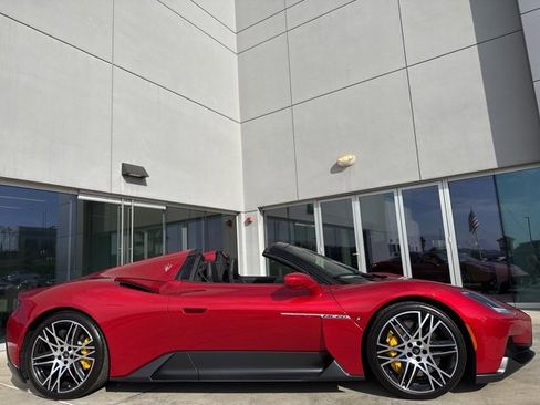 New 2024 Maserati MC20 Cielo image 8