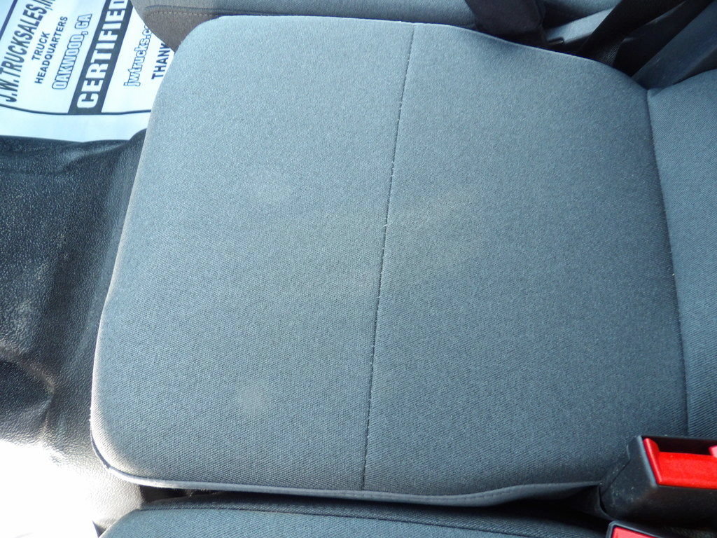 Used 2025 Ford F550 4x4 Crew Cab image 28