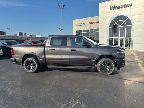 New 2026 RAM 1500 Big Horn AWD/4WD image 4