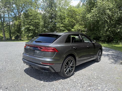 Used 2020 Audi Q8 Premium Plus w/ Premium Plus Package AWD/4WD image 8