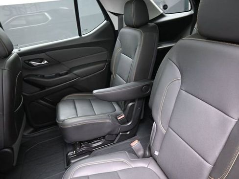 Used 2021 Chevrolet Traverse Premier w/ LPO, Floor Liner Package AWD/4WD image 22