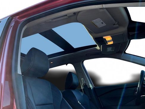 Used 2024 Nissan Rogue SL w/ SL Premium Package image 26