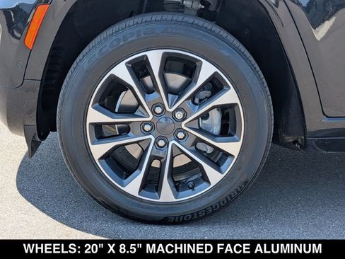 Used 2021 Jeep Grand Cherokee L Overland w/ Advanced Protech Group III AWD/4WD image 17