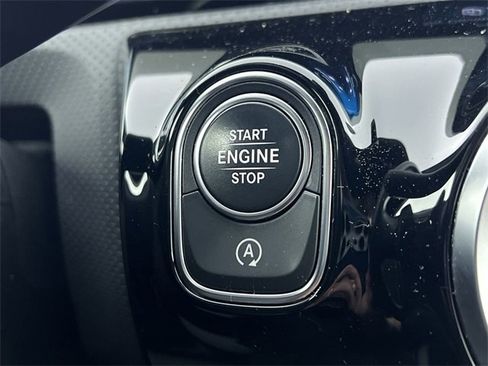 Used 2022 Mercedes-Benz A 220 image 17