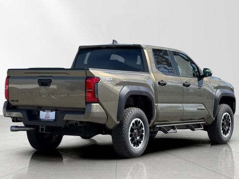 New 2026 Toyota Tacoma TRD Off-Road image 3