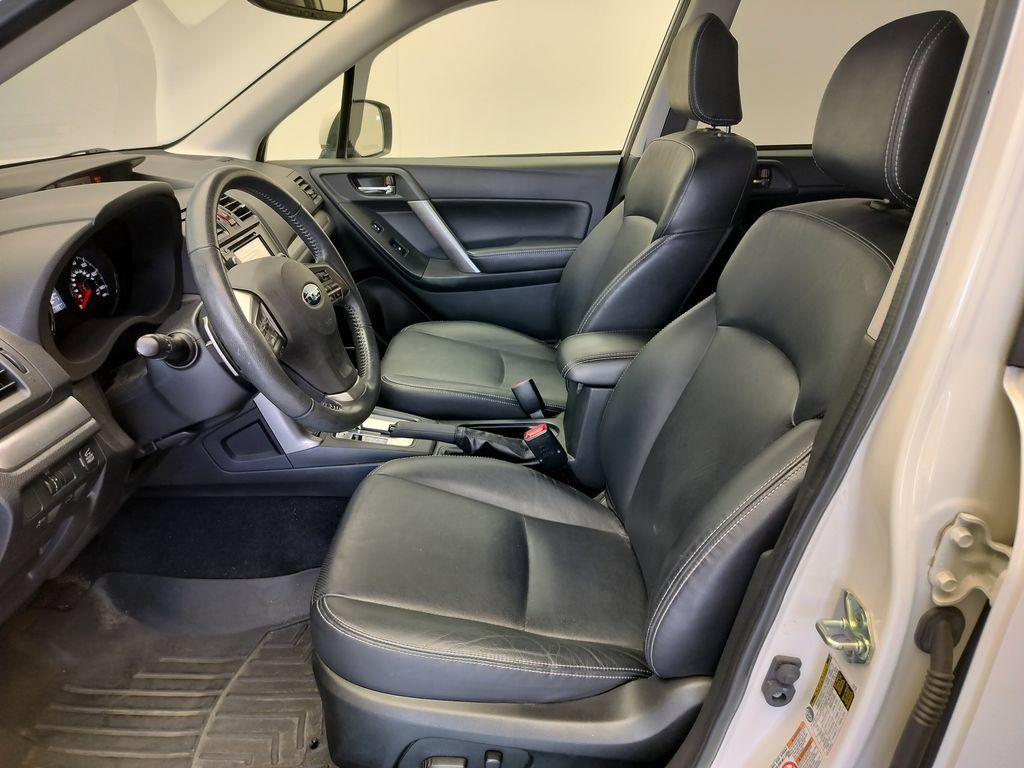 Used 2014 Subaru Forester 2.0XT Touring AWD/4WD image 6