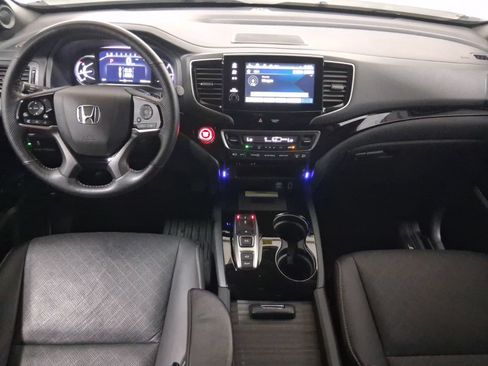 Used 2023 Honda Passport Elite image 14