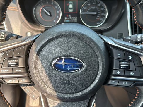 Certified 2023 Subaru Crosstrek 2.5i Limited AWD/4WD image 13