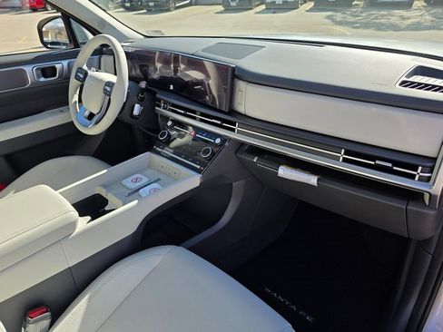New 2026 Hyundai Santa Fe SE image 5