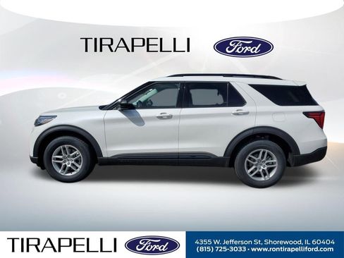 New 2026 Ford Explorer Active image 2