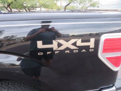 Used 2013 Ford F150 XLT w/ Luxury Equipment Group image 15