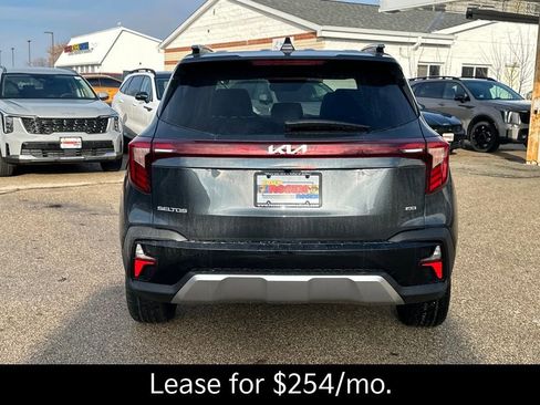 New 2026 Kia Seltos S image 4