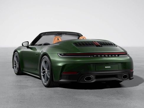New 2026 Porsche 911 Carrera image 3