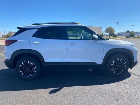 Used 2023 Chevrolet TrailBlazer LT image 6