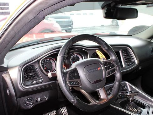 Used 2021 Dodge Challenger R/T Scat Pack w/ Dynamics Package image 22