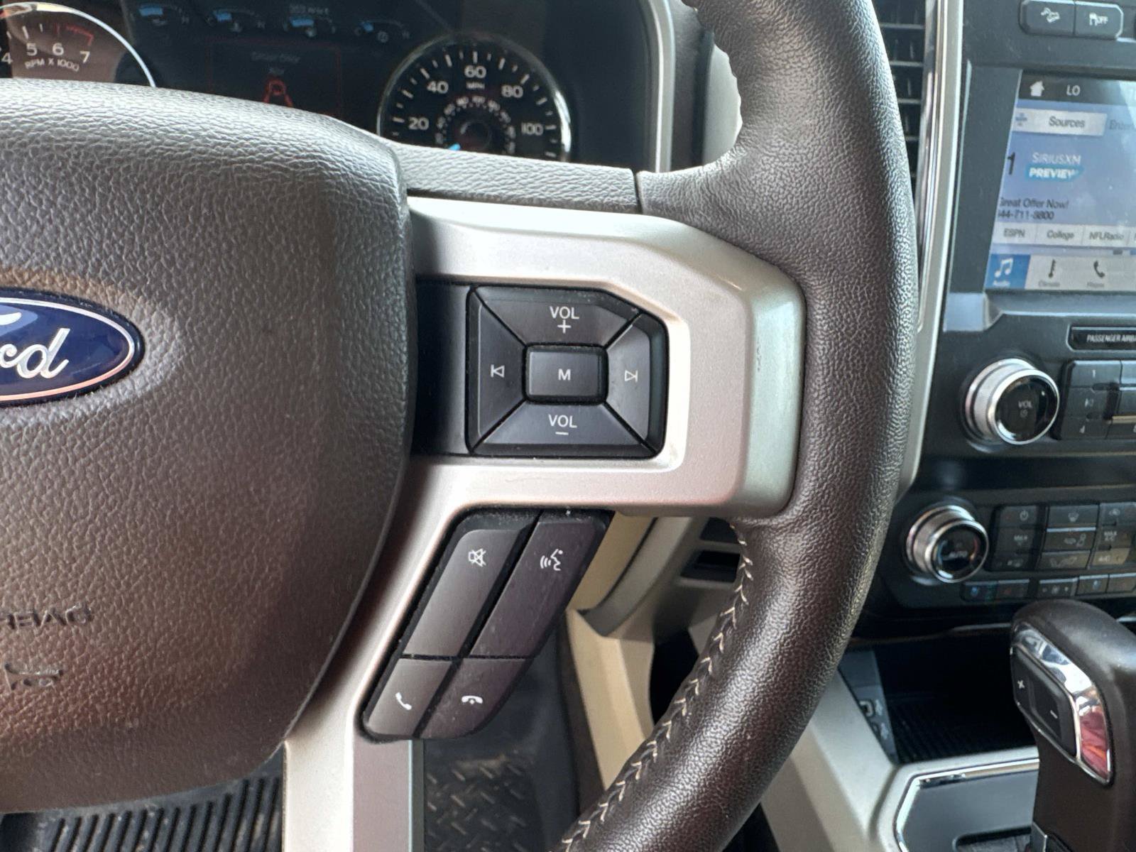 Used 2019 Ford F150 Lariat w/ Equipment Group 502A Luxury AWD/4WD image 24