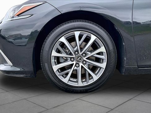 Used 2022 Lexus ES 350 w/ Accessory Package 2 FWD image 11