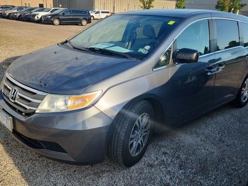 Used 2013 Honda Odyssey EX image 7