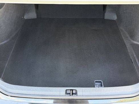 Used 2025 Toyota Camry SE FWD image 30
