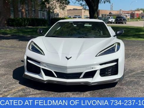 Used 2024 Chevrolet Corvette E-Ray w/ ZER Performance Package AWD/4WD image 3